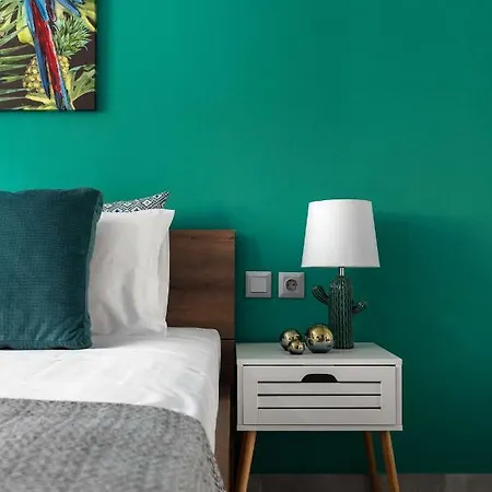 Behome 37 Apartmán *